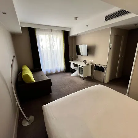 Paris-auteuil By Ihg