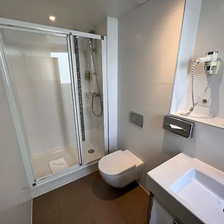 Paris-auteuil By Ihg Paris