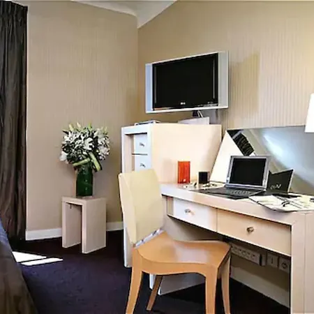 Paris-auteuil By Ihg 3*