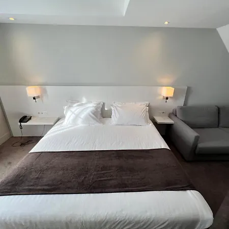 Paris-auteuil By Ihg Paříž