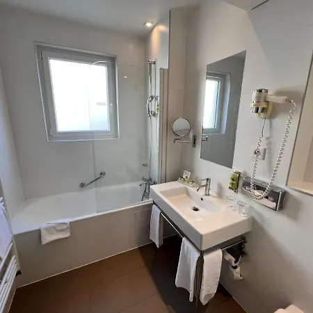Paris-auteuil By Ihg Отель