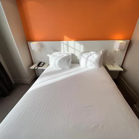Отель Paris-auteuil By Ihg