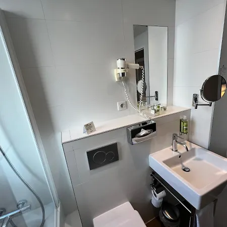 Paris-auteuil By Ihg Отель Париж