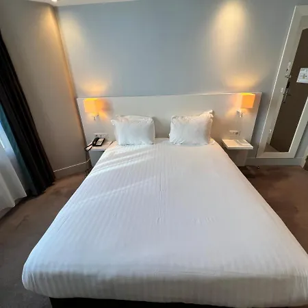 מלון Paris-auteuil By Ihg