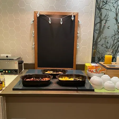 Paris-auteuil By Ihg Отель 3*