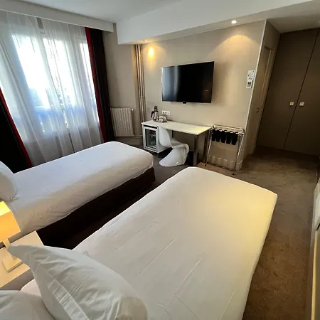 Hotel Paris-auteuil By Ihg Paříž