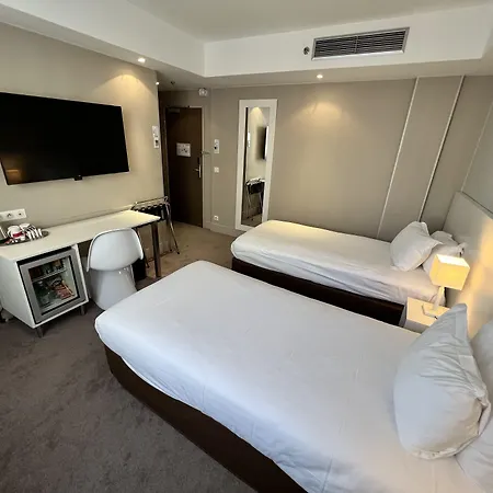 Paris-auteuil By Ihg 3*