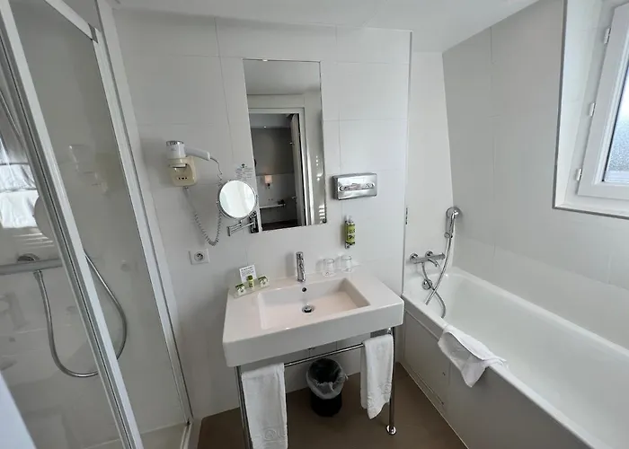 Paris-auteuil By Ihg Parigi