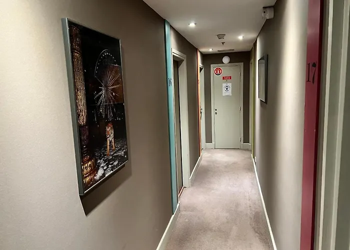 Hotel Paris-auteuil By Ihg Parigi