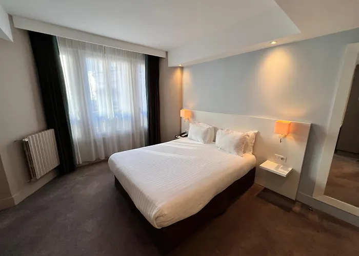 Paris-auteuil By Ihg Parigi