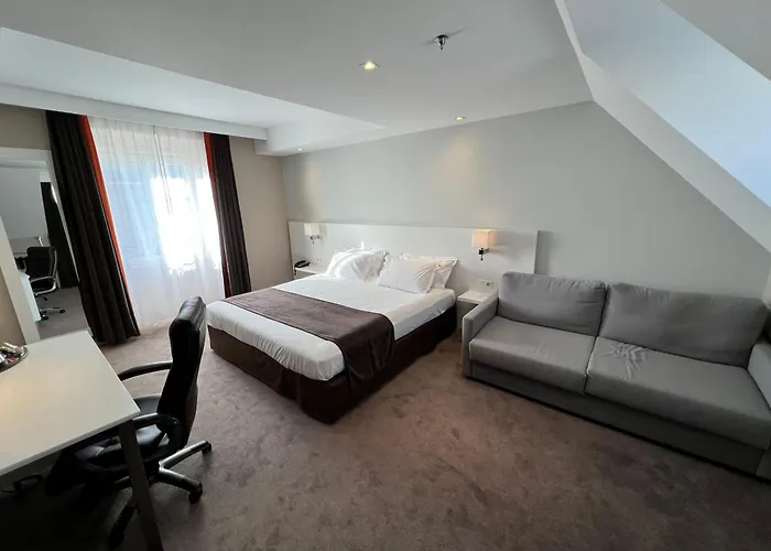 Paris-auteuil By Ihg