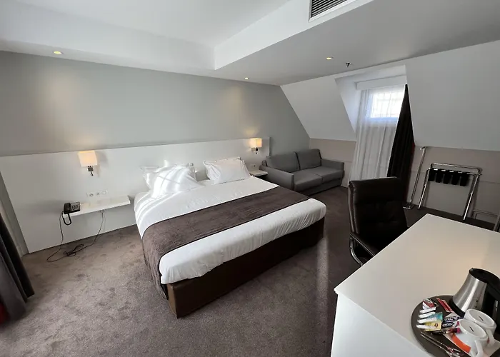 Paris-auteuil By Ihg Hotel Parigi