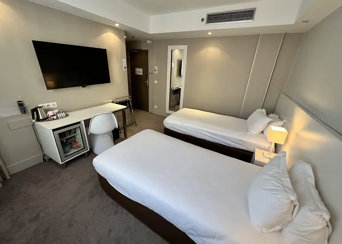 Paris-auteuil By Ihg 3*