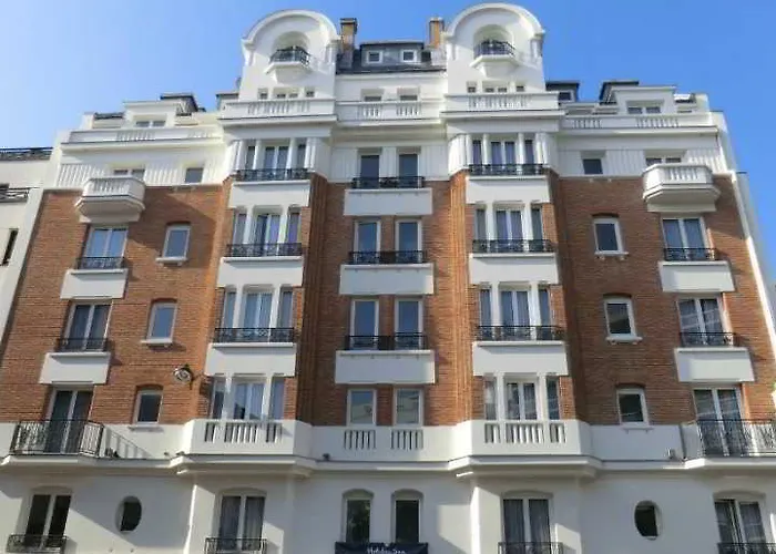 Paris-auteuil By Ihg Hotel Parigi