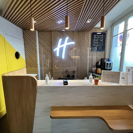 Otel Paris-auteuil By Ihg Paris